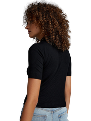 Ribbed Turtle Neck T-Shirt