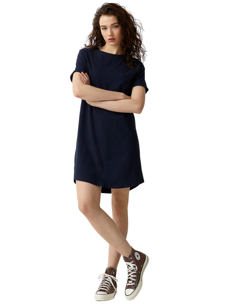 Straight-fit T-shirt dress