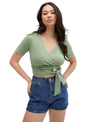 Pretty Lady Bow-Tie Crop Top